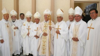 Imagen: MONSEÑOR LORÍA CELEBRÓ SU JUBILEO DE ORO SACERDOTAL